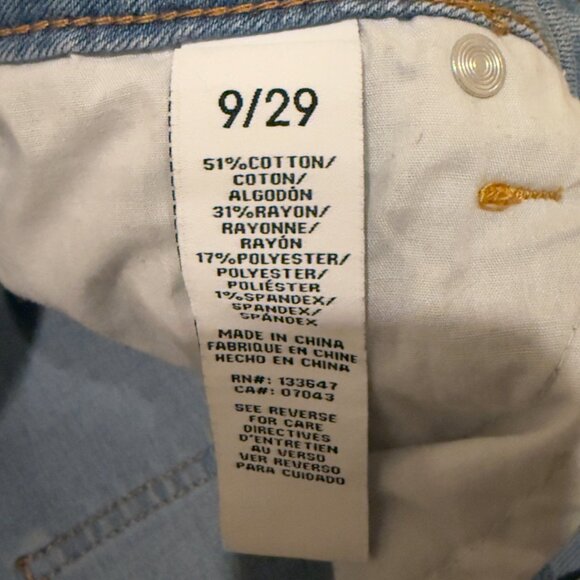 Celebrity Pink 'The Honey' Denim Shorts (Size 29) Distressed Look - Picture 5 of 6